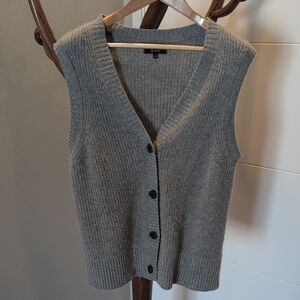 Quince 100% Mongolian Cashmere Charcoal Sleeveless Knit Cardigan